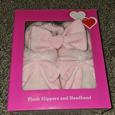 Way to Celebrate Women's Slip-On Slippers Pink Plush Bow Heart Size 7-8 Winter