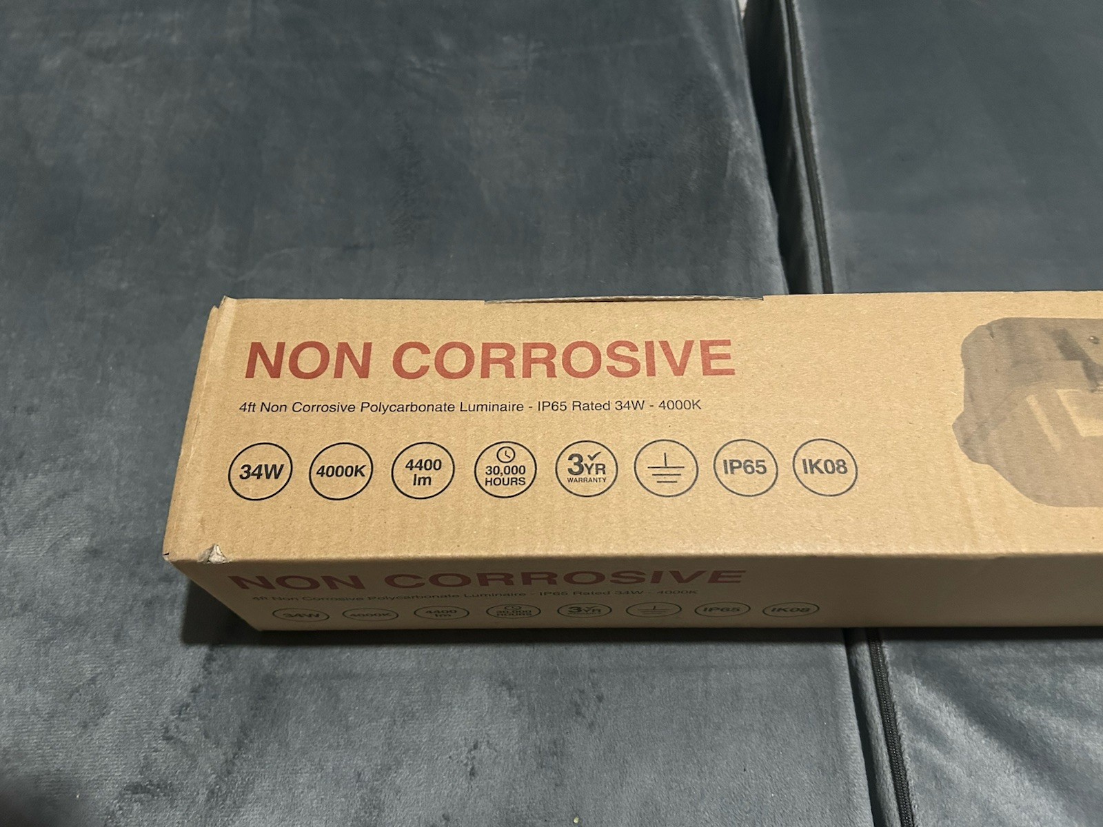 4FT LED Non-corrosive Batten