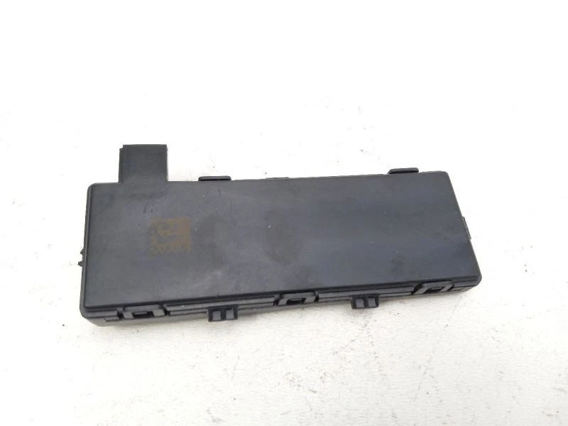 2015-2018 CHEVROLET CORVETTE  KEYLESS ENTRY RECEIVER - Image 3 of 4