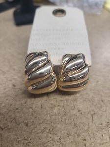 Authentic Anthropologie 14K Gold Plated Ribbed Wavy Hoops