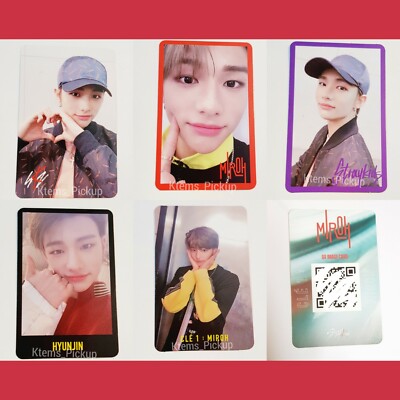 Stray Kids photocard album Cle Miroh Official Photo card : HyunJin
