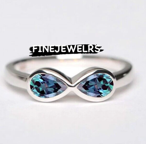 Women Alexandrite Ring Sterling Silver 925 Handmade Color Changing Gemstone Ring
