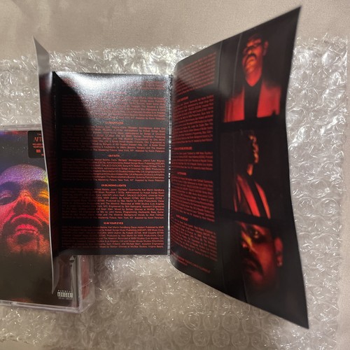 AUTOGRAPHED---- THE WEEKND After Hours HOLOGRAPHIC Cassette Tape - Picture 6 of 9