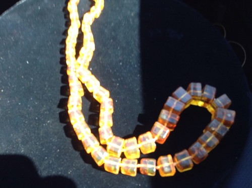 Bernstein 30 fabelhafte quadratische 100 Gramm geknotet ohne Verschluss Halskette - Bild 2 von 5