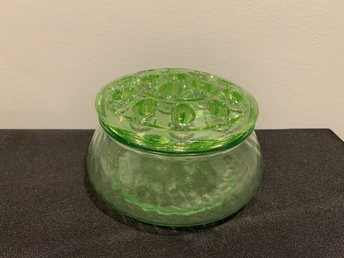 Vintage Uranium Green Glass Flower Frog With Base - Picture 3 of 9