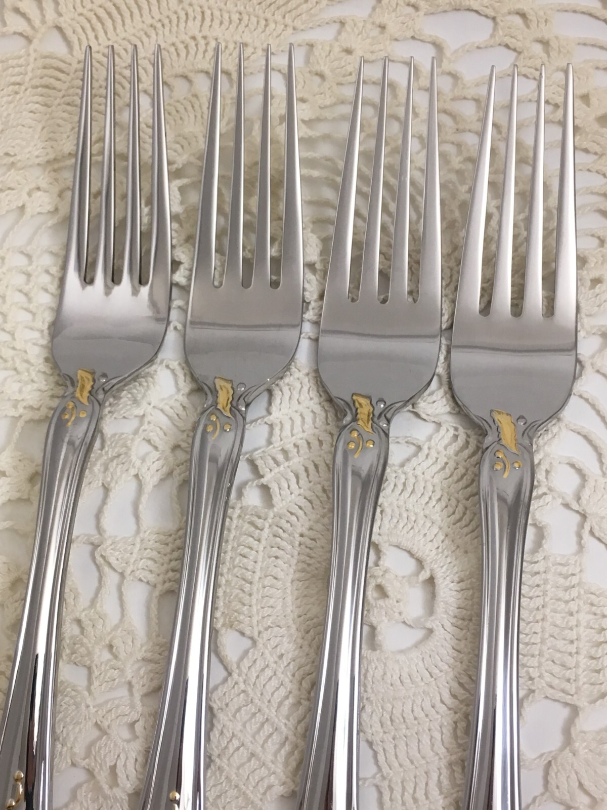 Lenox GOLDEN HOLIDAY Glossy 18/8 Stainless 4 Dinner Forks Flatware eBay