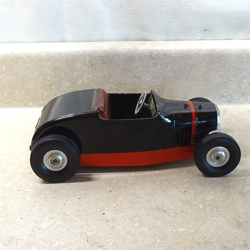 Vintage All American Hot Rod Tether Car Racer, Toy Vehicle Black-Red - Image 3 of 4