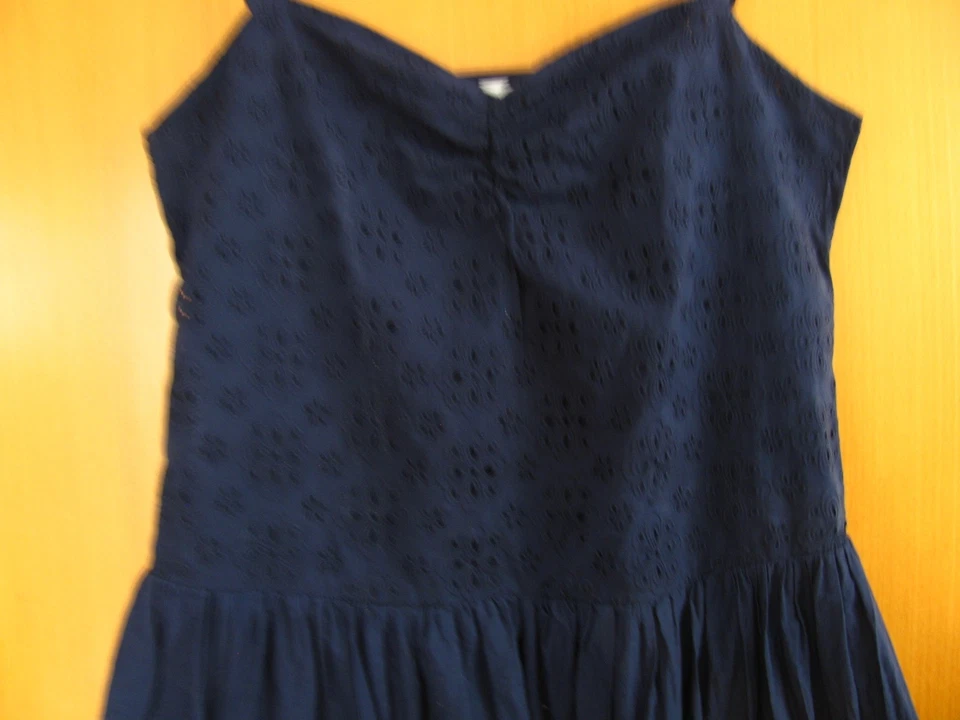 Trägerkleid, dunkles Blau, Gr. 44, Top Zustand v. C & A - Bild 2 von 4