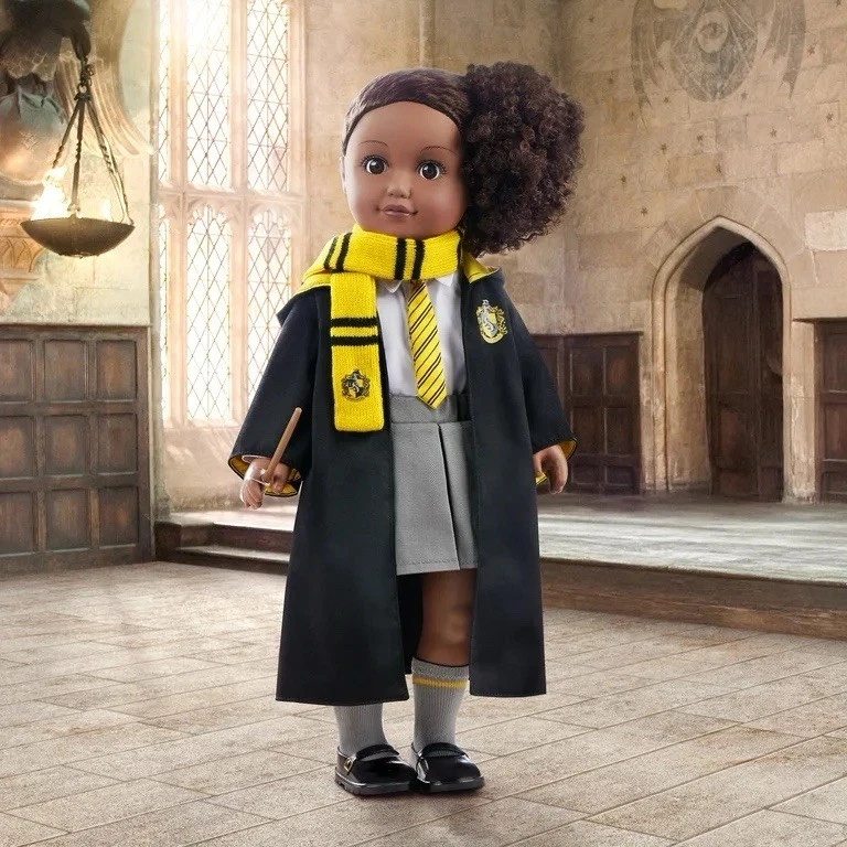 Conjunto Varinha Uniformes Harry Potter 18” Boneca My Life American Girl HUFFLEPUFF - Imagem 2 de 4