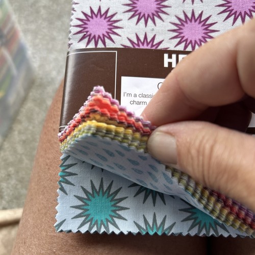 Robert Kaufman CHARM PACK Paintbox basics 42 Pieces 5” Squares 8d - Imagen 6 de 12