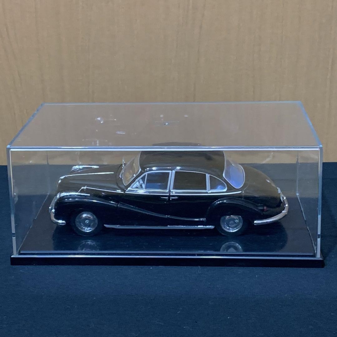 BMW 502 モデルカー クラシックカー　ダイキャスト　ミニカー BMW 502 Diecast Model Car Classic Miniature Collectible