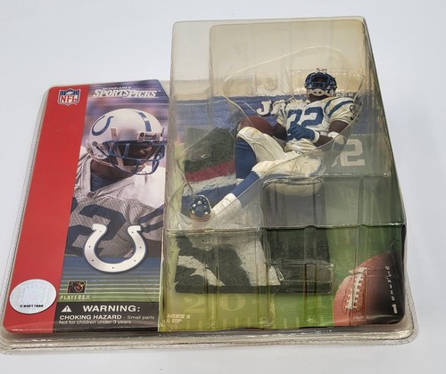 McFarlane Edgerrin James Colts Series 1 Action Figure White Dirty Jersey Variant - Picture 3 of 14