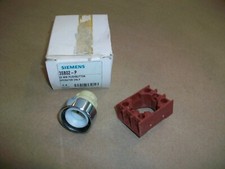 Siemens 22mm Pushbutton Operator Only 3SB02-P   NEW IN BOX