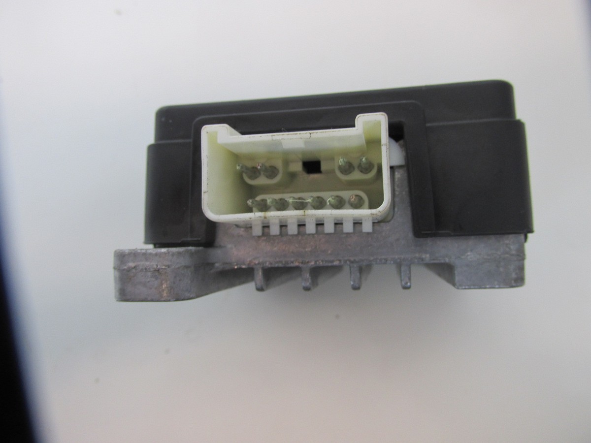 1X4F-9D372-AC JAGUAR X-TYPE FUEL PUMP MODULE CONTROL 1X4F-9D372-AC JAGUAR X-TYPE FUEL PUMP MODULE CONTROL