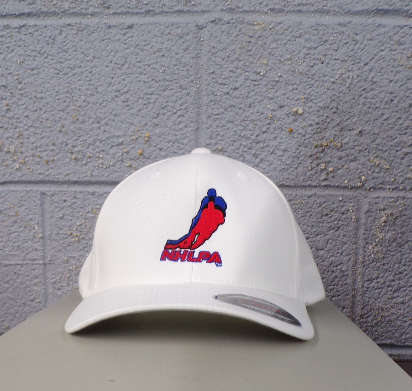 Flexfit NHLPA Hockey Embroidered Hat Ball Cap New