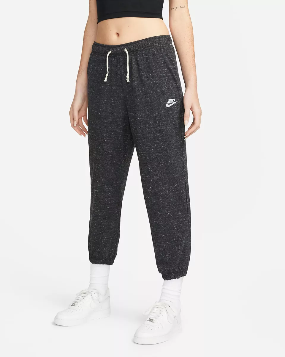 Nike Sportswear Women's Black/White Gym Vintage Capris (DM6384-010