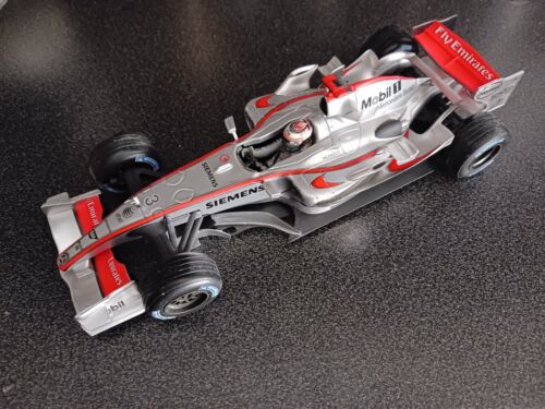 Miniature de formule 1 - McLaren Mercedes - 1/18 - Kimi Raikkonen - Imagen 1 de 5