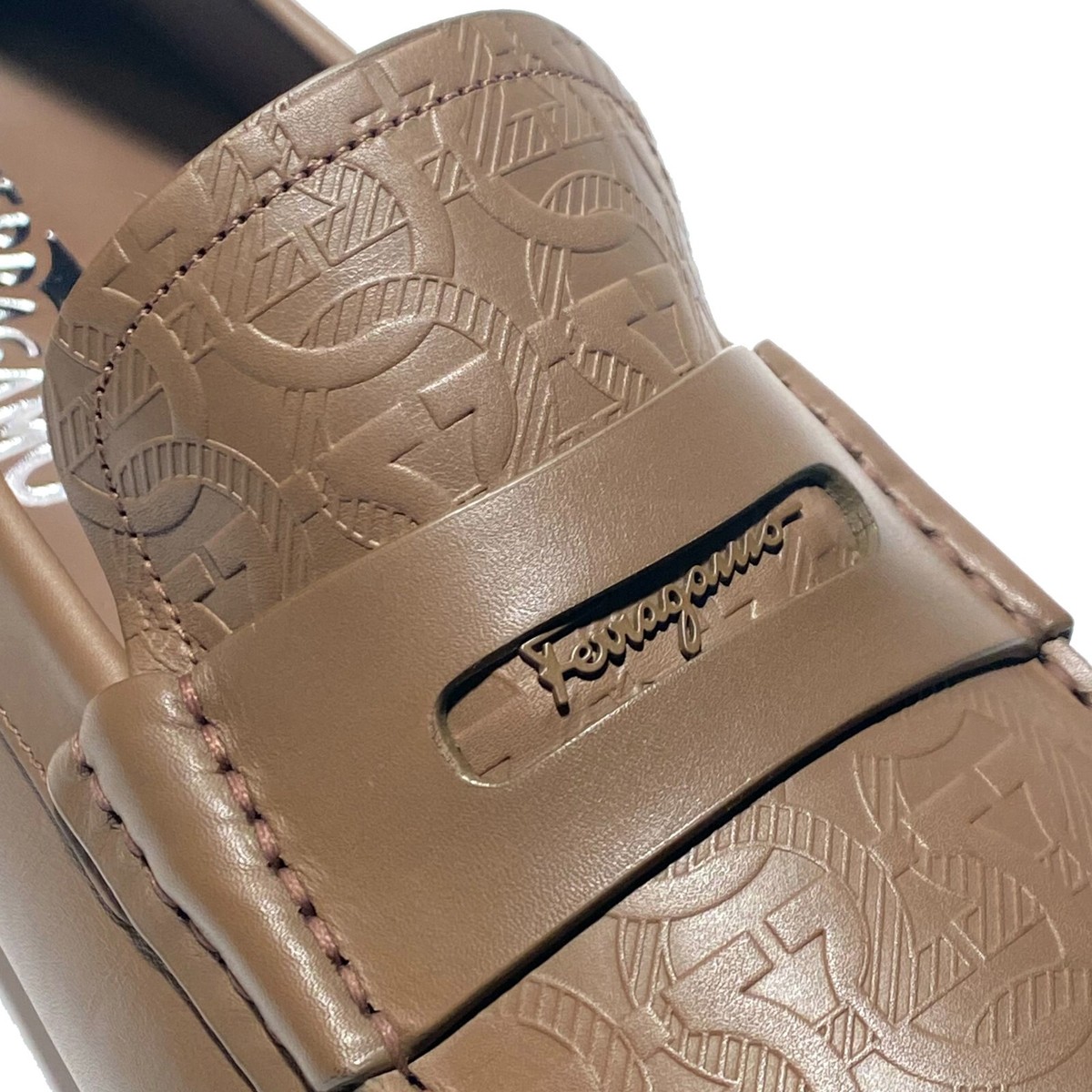Ferragamo Penny 8.5 D Brown Calf Leather Men display picture 2