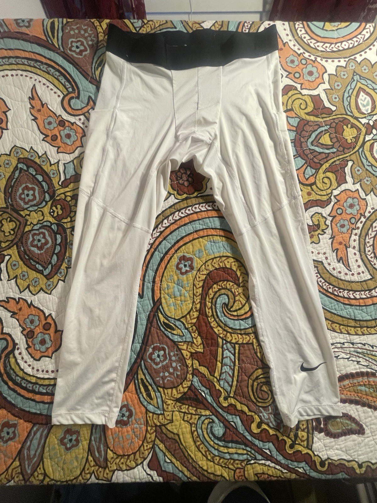 New nike pro full length Size L With Pockets