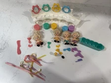 Lot of Vintage 90s TYCO QUINTS Dolls & Play Accessories. Vanity. Babies