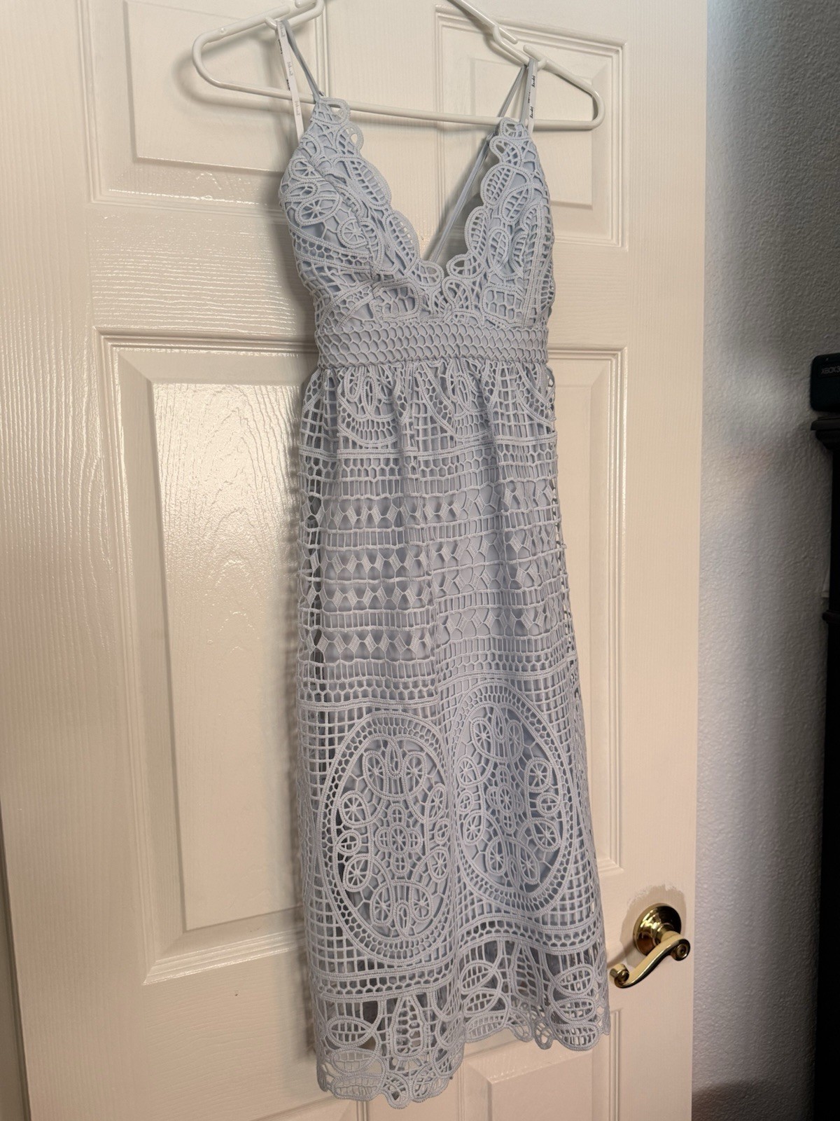 Bardot Blue Lace Sleeveless V-Neck Midi Dress, Zip Closure, Size XS