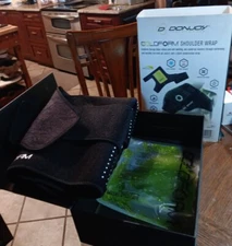 Donjoy Performance Coldform Hot Cold Therapy Shoulder Wrap pack Ice Pad Read