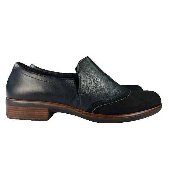 Parte superior informal de cuero para mujer Naot