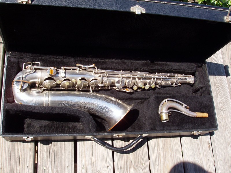 BUESCHER ARISTOCRAT SILVER TENOR SAX...Vintage 1935+..Low Pitch True Tone