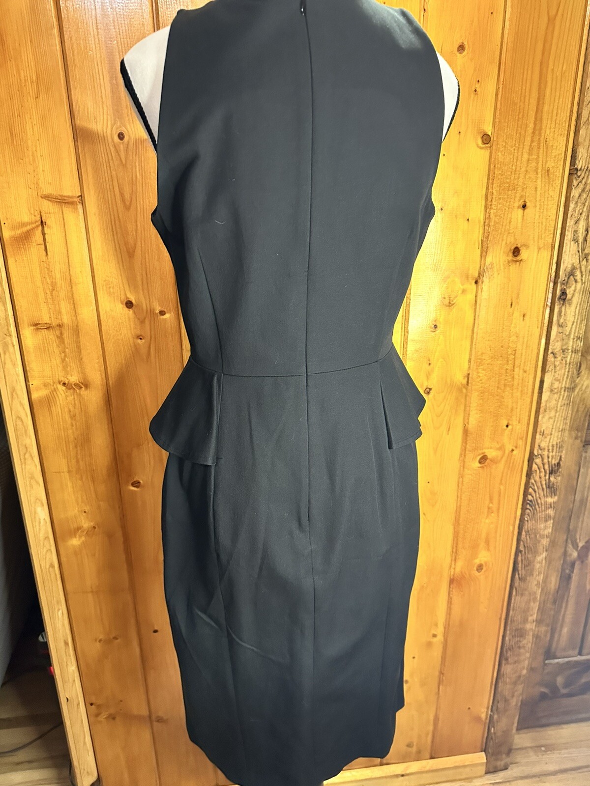 Picture 4 of 6