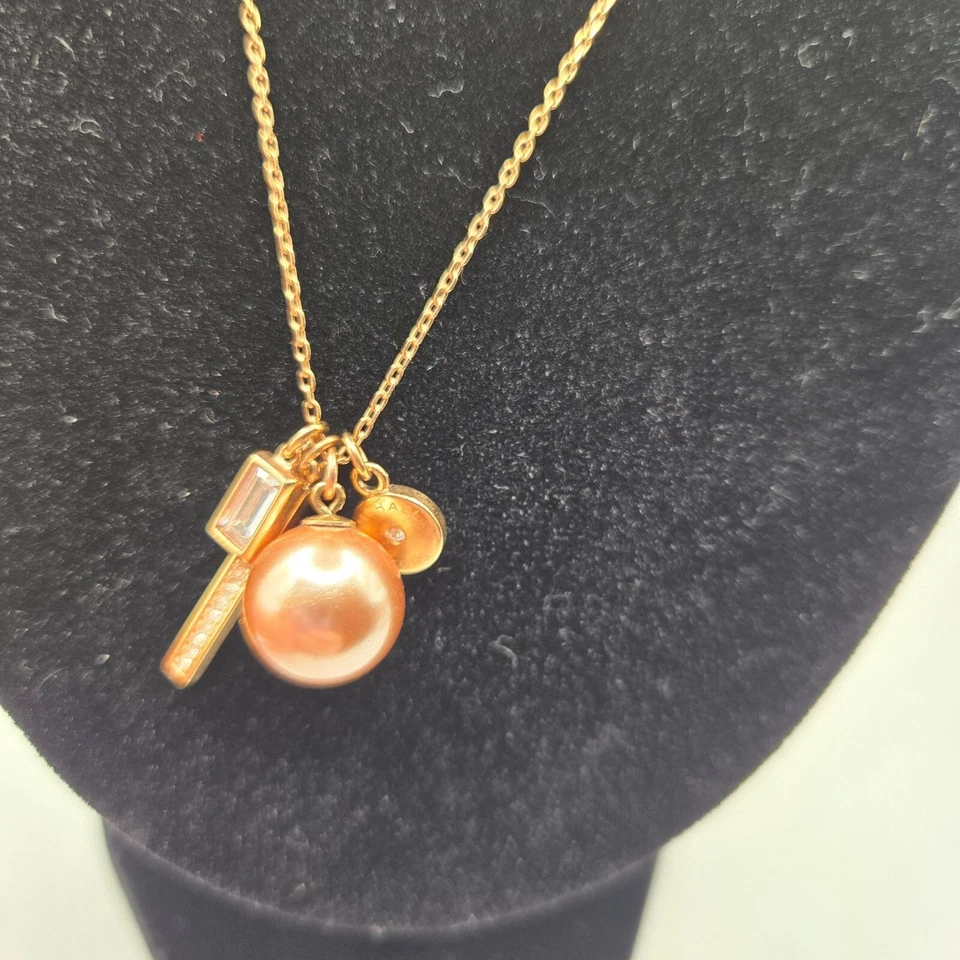 Collar Michael Kors Tono Oro Rosa Perla Cristal Colgante Acentos Foto 3 de 4