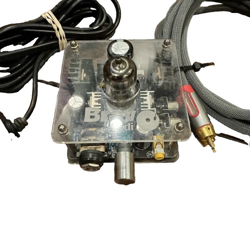 Mini Audio Distribution Mixer 2 in 2 Out Stereo Magnifier