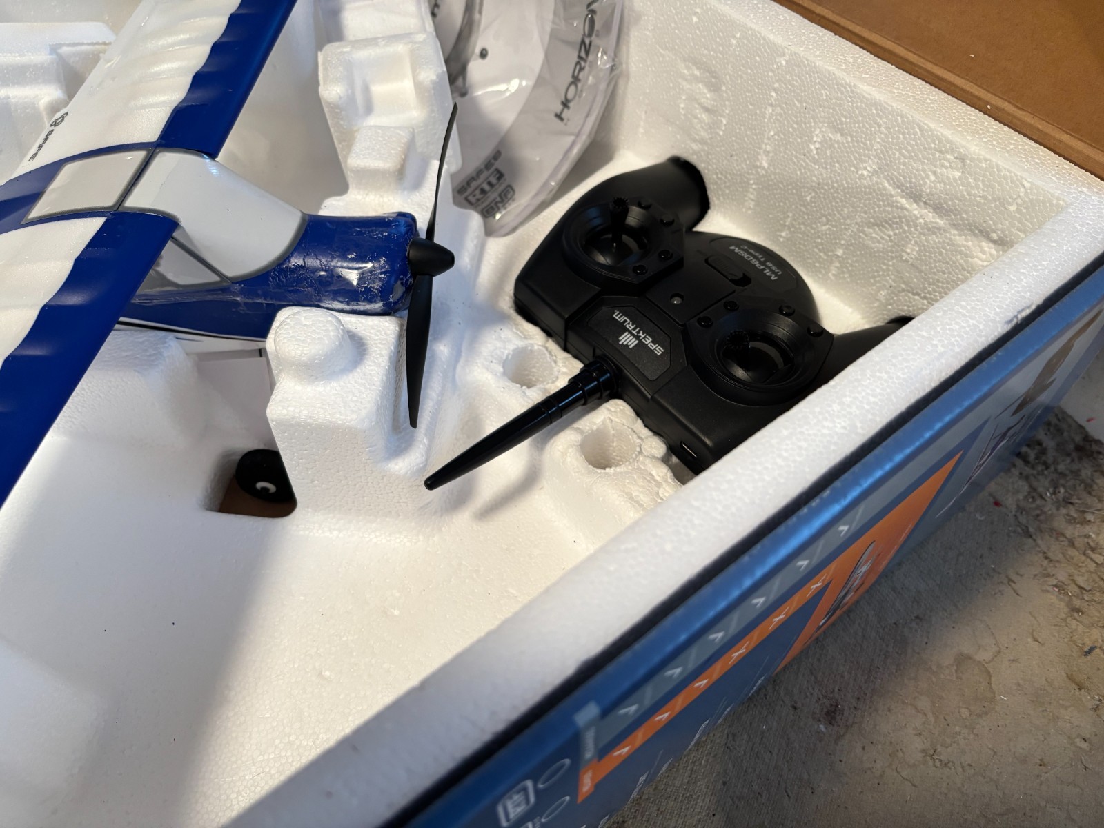 HobbyZone Sport Cub S RC Airplane RTF - Blue/White