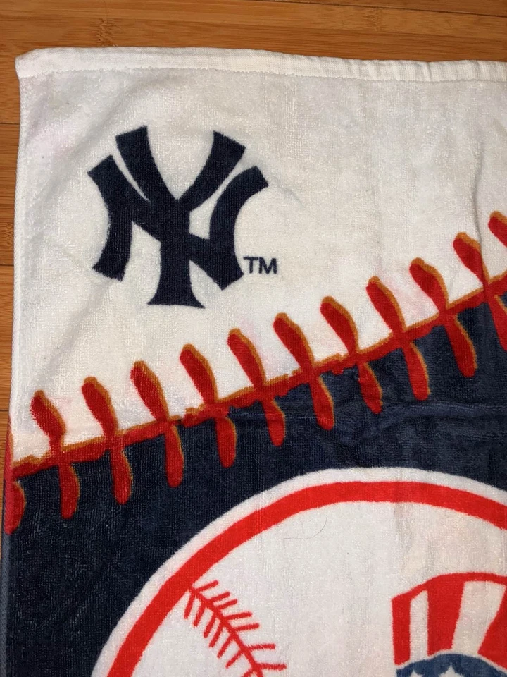 Подлинный Yankees MLB 30 x 60 пляж полотенце и кружка комплект винтажный коллекционный подлинный - Изображение 3 из 4