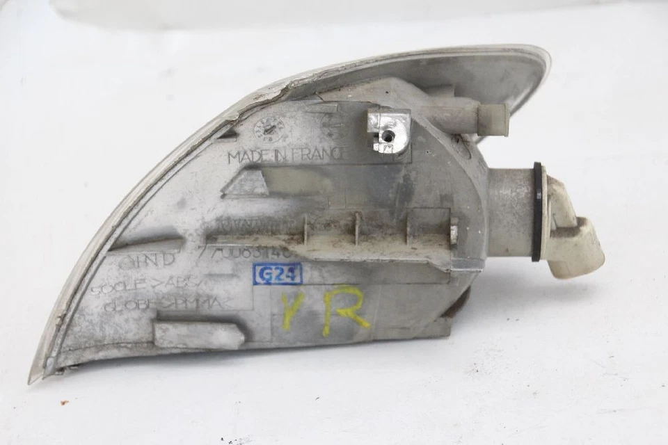 Blinkleuchte vorn rechts Renault MEGANE I Cabriolet EA 7700831467 03-1998 - Bild 3 von 3