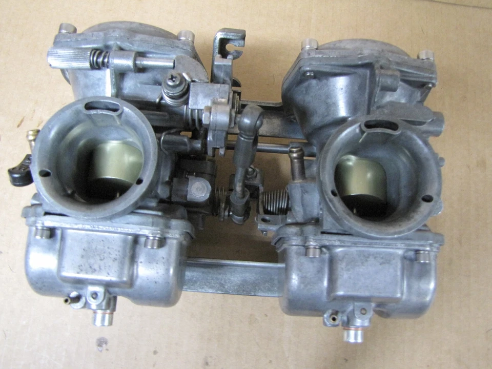 1976-1979 Kawasaki KZ750 B1-3 KAWASAKI OEM CARBURETOR ASSY | 16001-249 Foto 3 de 4