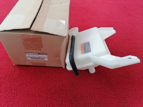 217103NK0A New Genuine FOR Nissan E30 LEAF 10.2013- Coolant Expansion Tank Assy - Picture 3 of 9