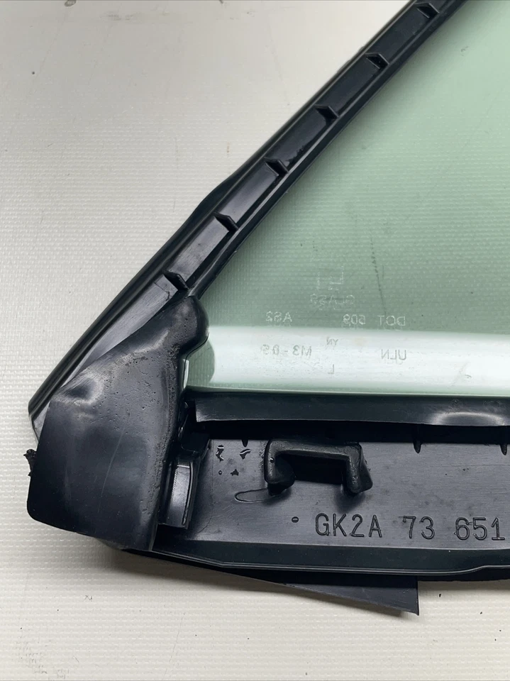 Mazda 6 2006 ventana de esquina trasera izquierda del lado del conductor vidrio 3M81-5429905 Foto 3 de 4