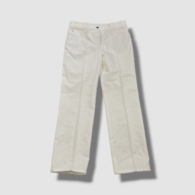 $695 Akris Women's White Stretch Denim Straight Leg Jeans Pants Size 10
