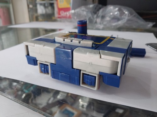 Transformers 40th Anniversary SOUNDWAVE with LASERBEAK & RAVAGE G1 Retro - Picture 12 of 23