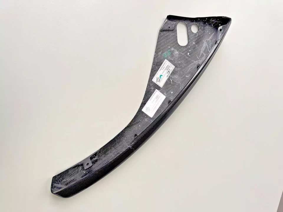 Ferrari 812 Superfast GTS Spoiler Stoßstange Carbon links LH Bumper 89246300 - Bild 4 von 4
