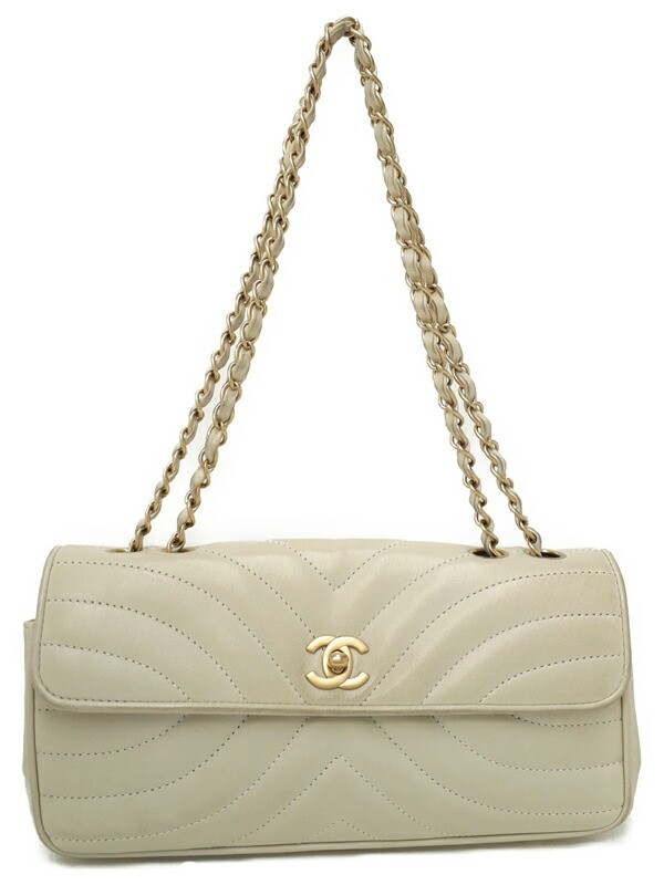 Chanel Coco Mark Wave Stitch Chain Shoulder Bag in Black #T573