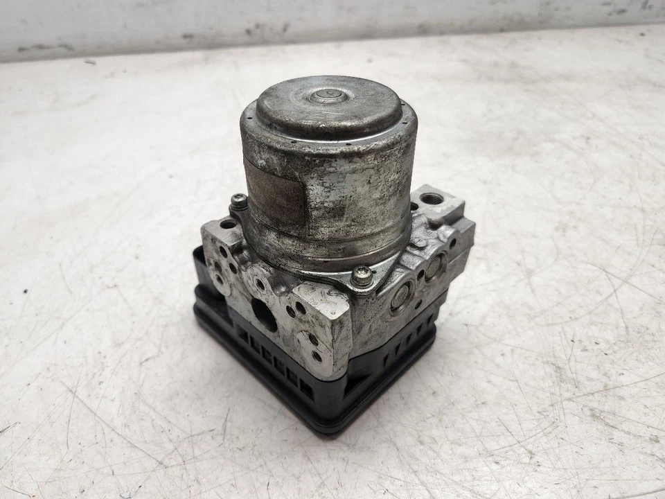 2009 讴歌 RL ABS 制动调制器组件带自适应巡航原始设备制造商 57110-SJA-A82 — 第 2/4 张图片