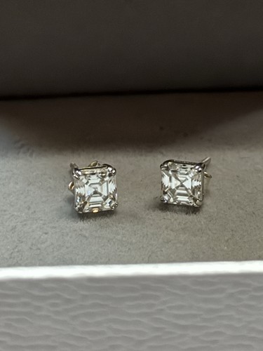MOISSANITE Ascher Cut Earrings 6mm