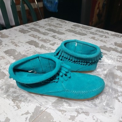 MINNETONKA Women's Size 3 Suede Ankle Moccasins Teal Turquoise Half Zip Tassels
