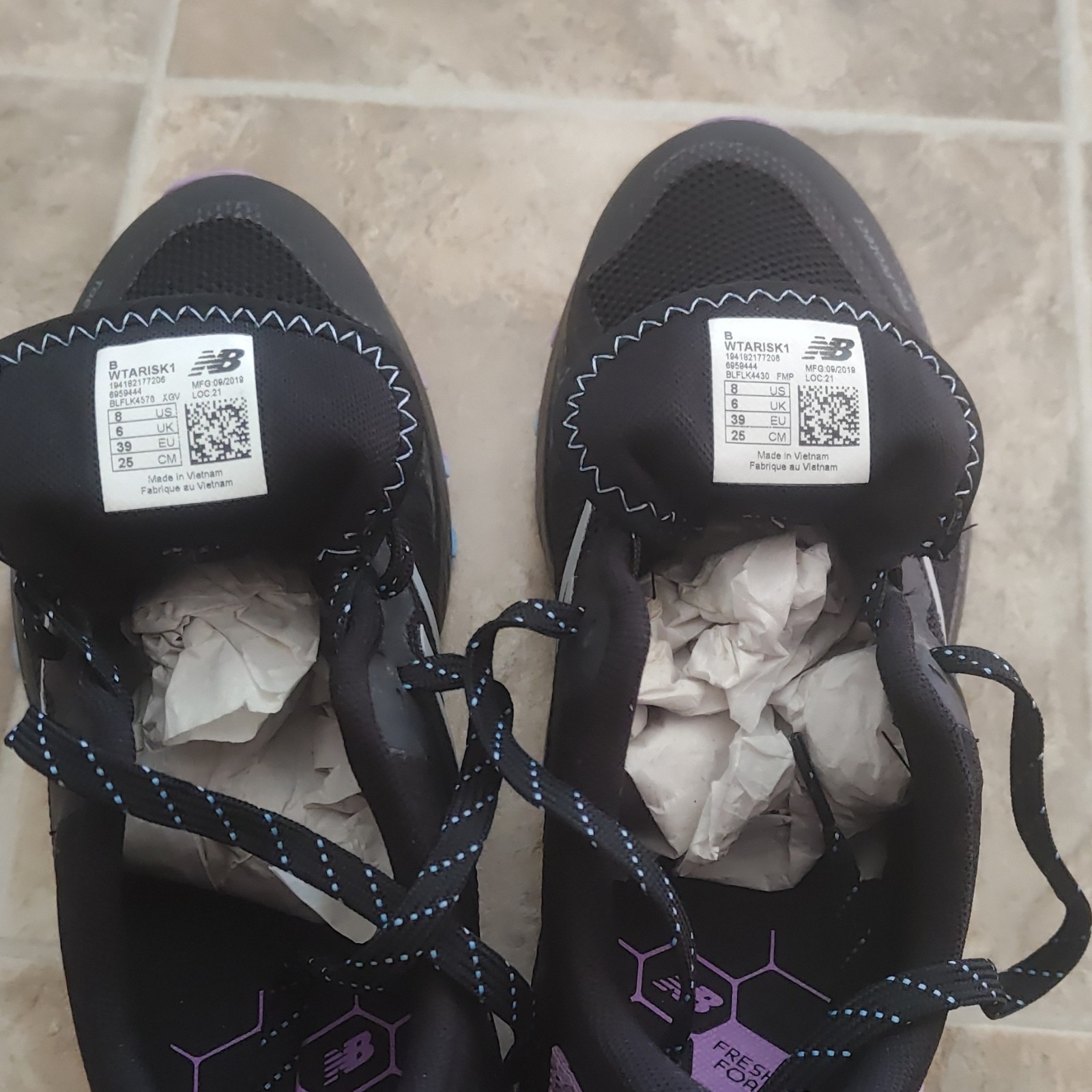 New Balance Fresh Foam Arishi WTARISK1 Women's Athletic Shoes Black Purple Toe … thumbnail 2