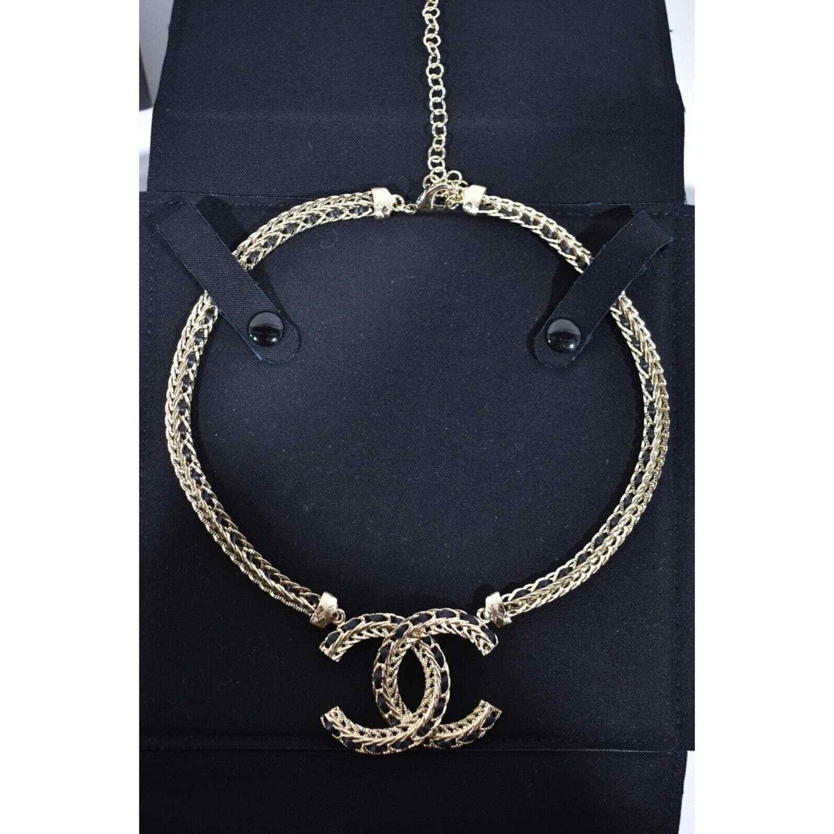 【25S☆存在感抜群でカッコいい☆】CHANEL バングル CCロゴ s-l1200.jpg