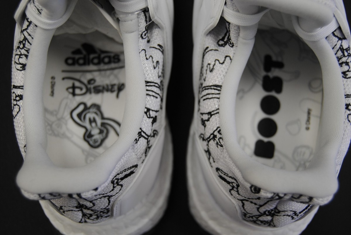 Size 8 - Disney x adidas UltraBoost DNA Sport Goofy Pack - White