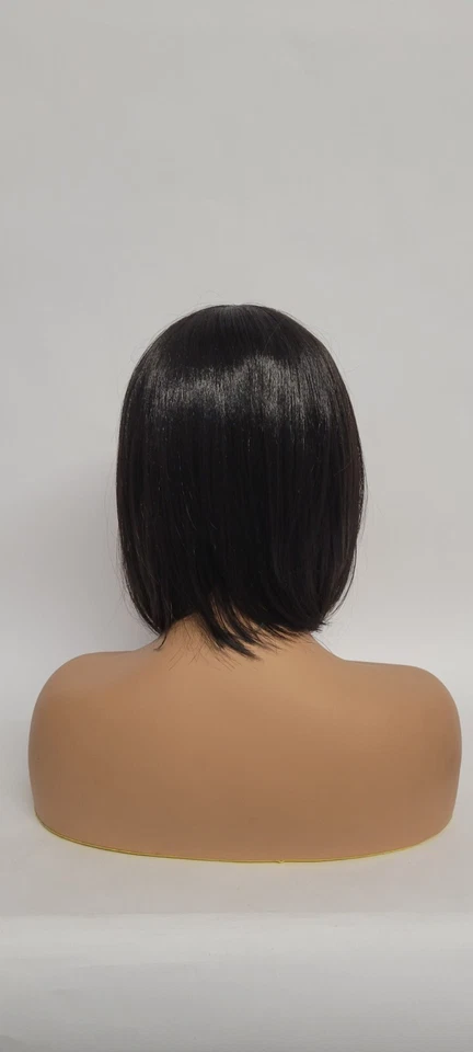 PELUCA RECTA MEDIANA BOB BANG DOS TONOS NEGRA, ROJA COSPLAY ANIME DIARIO NBF/B.RED Foto 4 de 4