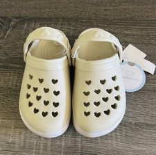 Koala Ivory Clogs w/ Hearts Toddler size 9