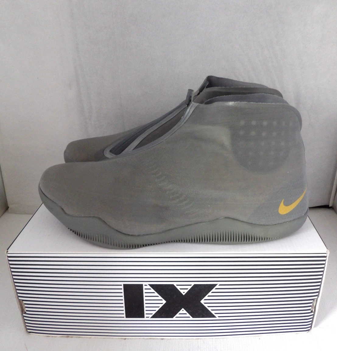 シューズ(男性用) NIKE Kobe 11 ALT Nike Kobe XI 11 ALT Shroud The Glove Mamba Basketball Shoes Sz 12